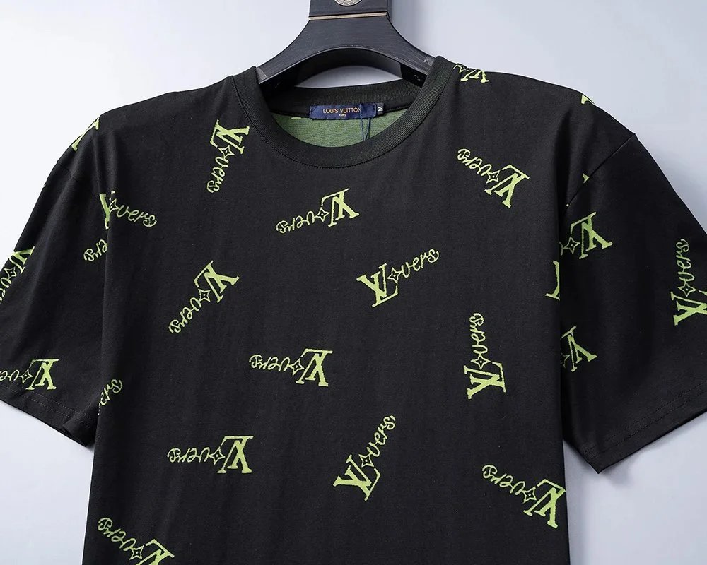 Gucci All-Over Logo Print Black T-Shirt and Shorts Set - 5
