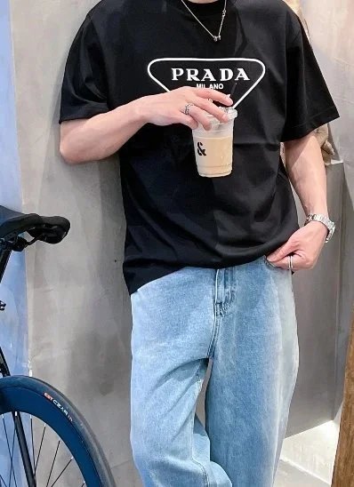 Prada T-Shirts Logo Graphic Crewneck image 4