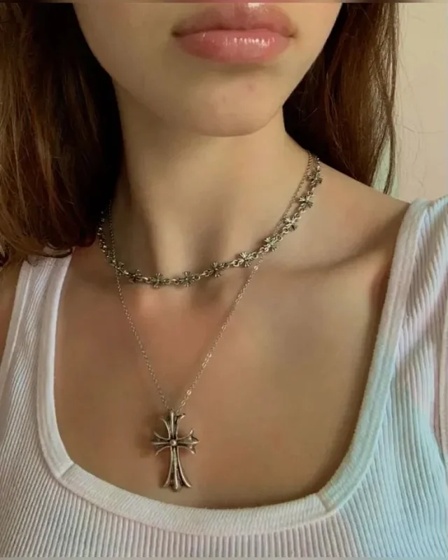 Chrome Hearts Jewelry Cross Pendant Necklaces product detail image 5