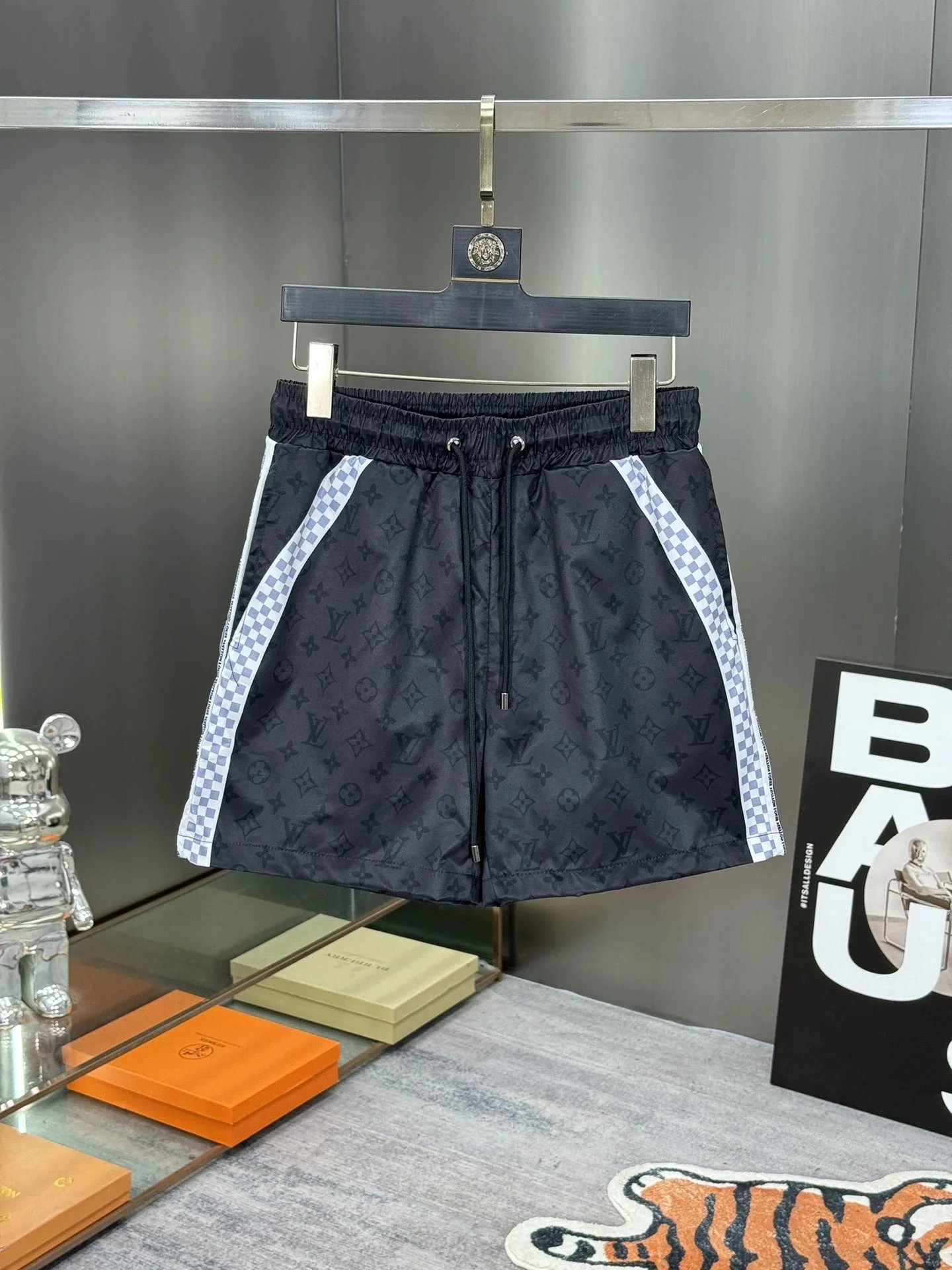 Dior Shorts Elastic-Waist Drawstring Printed — MMJ-006