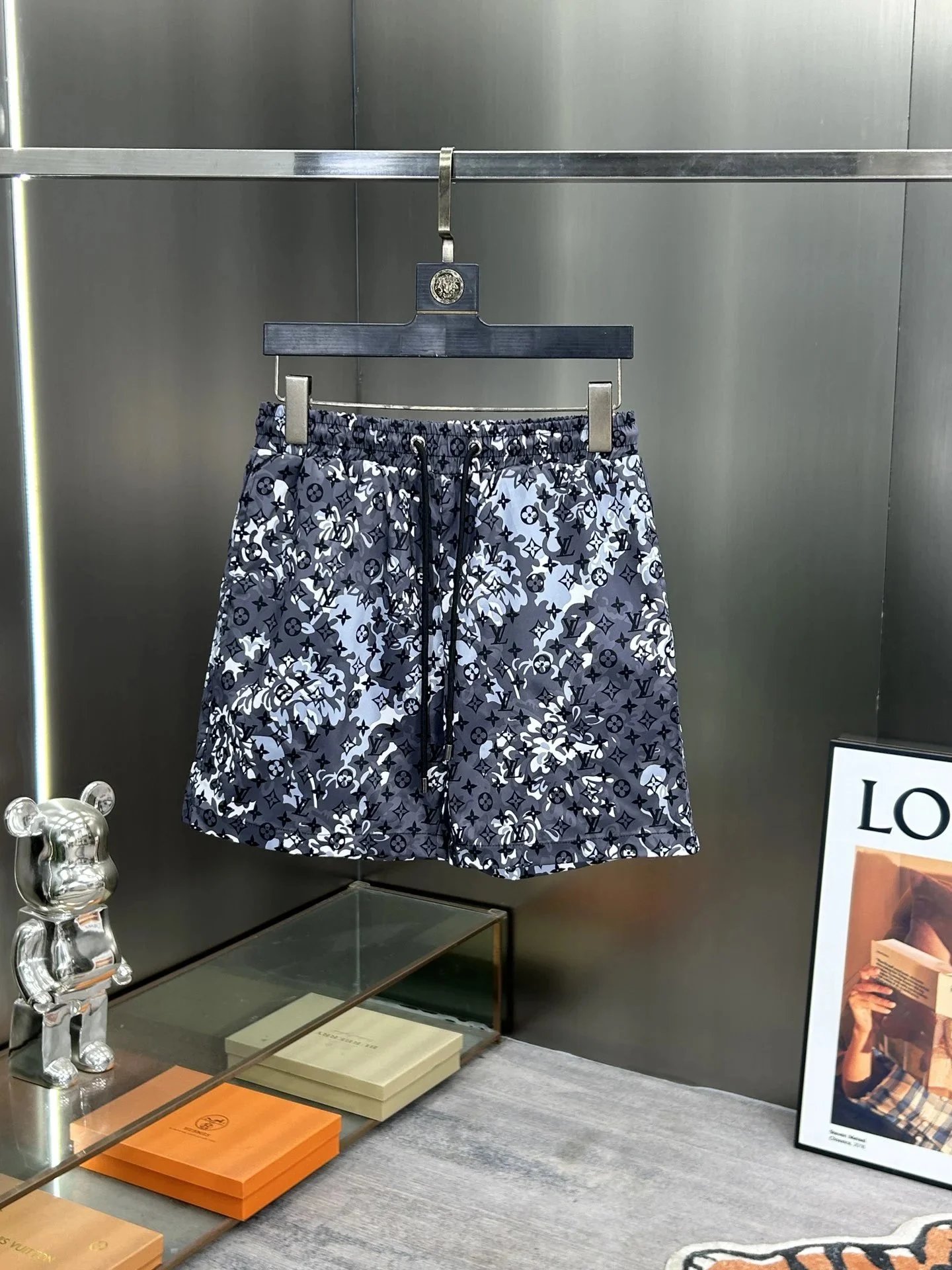 Dior Shorts Elastic-Waist Drawstring Printed — MMJ-011