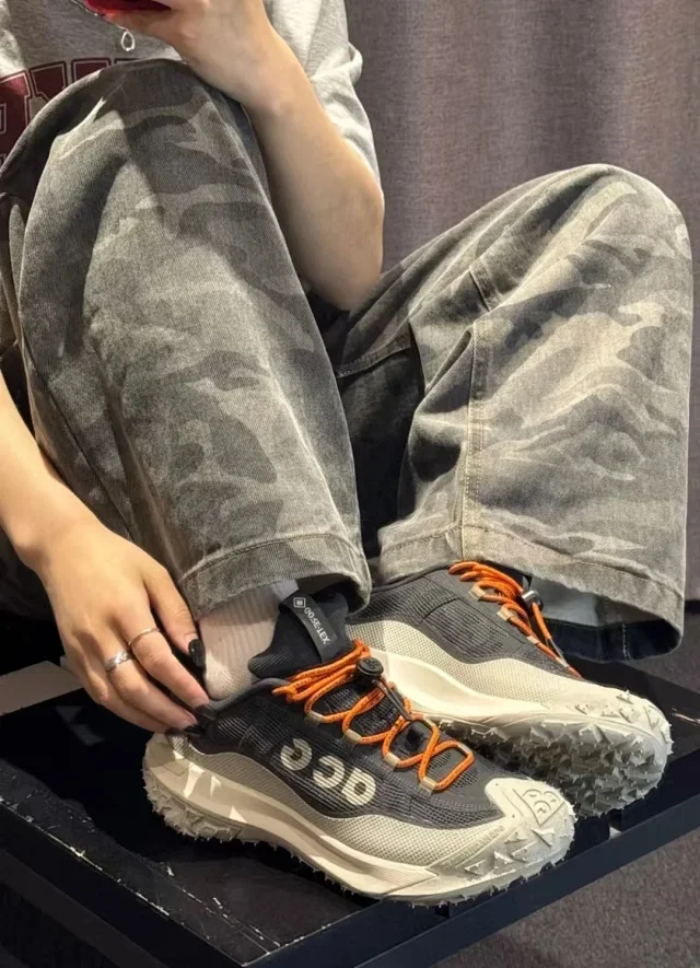Nike ACG Sneakers Mesh Trail with Toggle Laces and Lug Sole product detail image 2