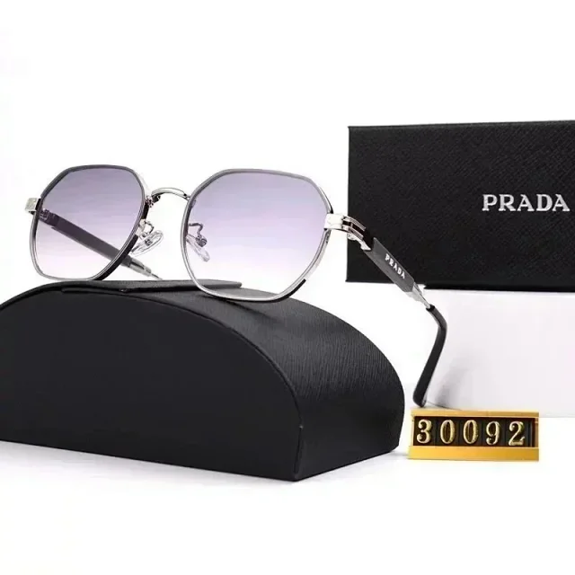 Prada Eyewear 30092 geometric-frame sunglasses product detail image 16
