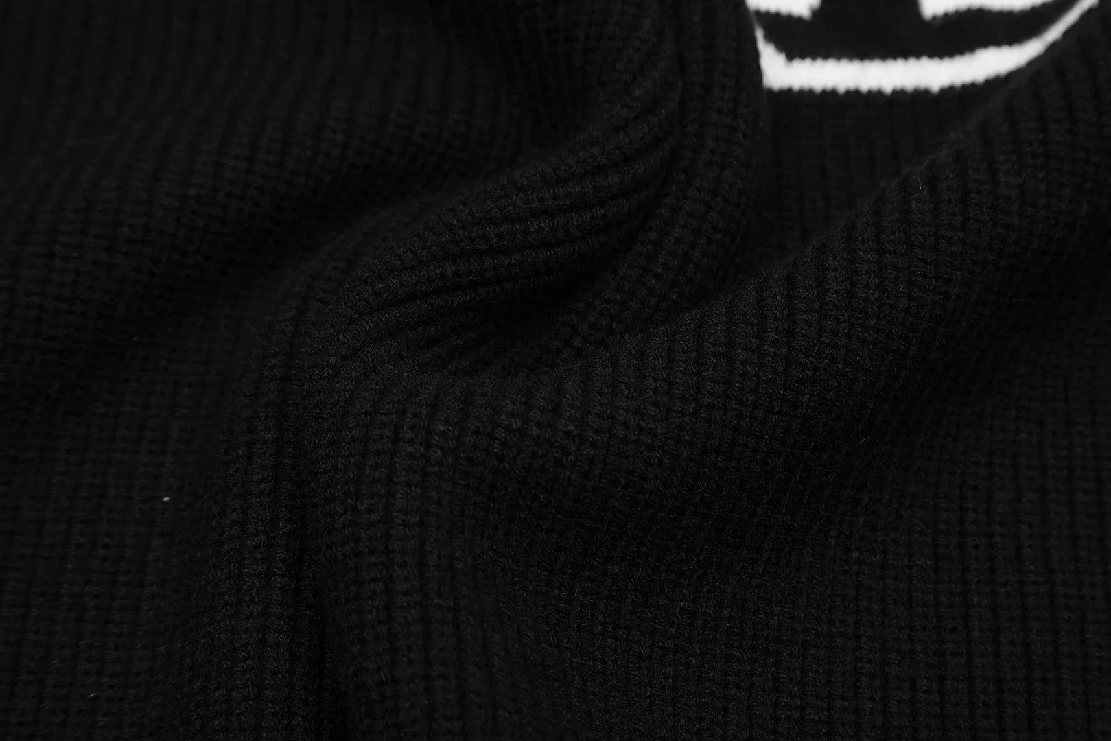 Prada Logo-Embroidered Ribbed Knit Sweater White - 15