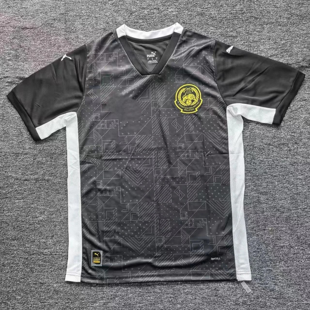 Puma Football Jerseys Morocco National Team Graphic Short-Sleeve Jersey — BB-034