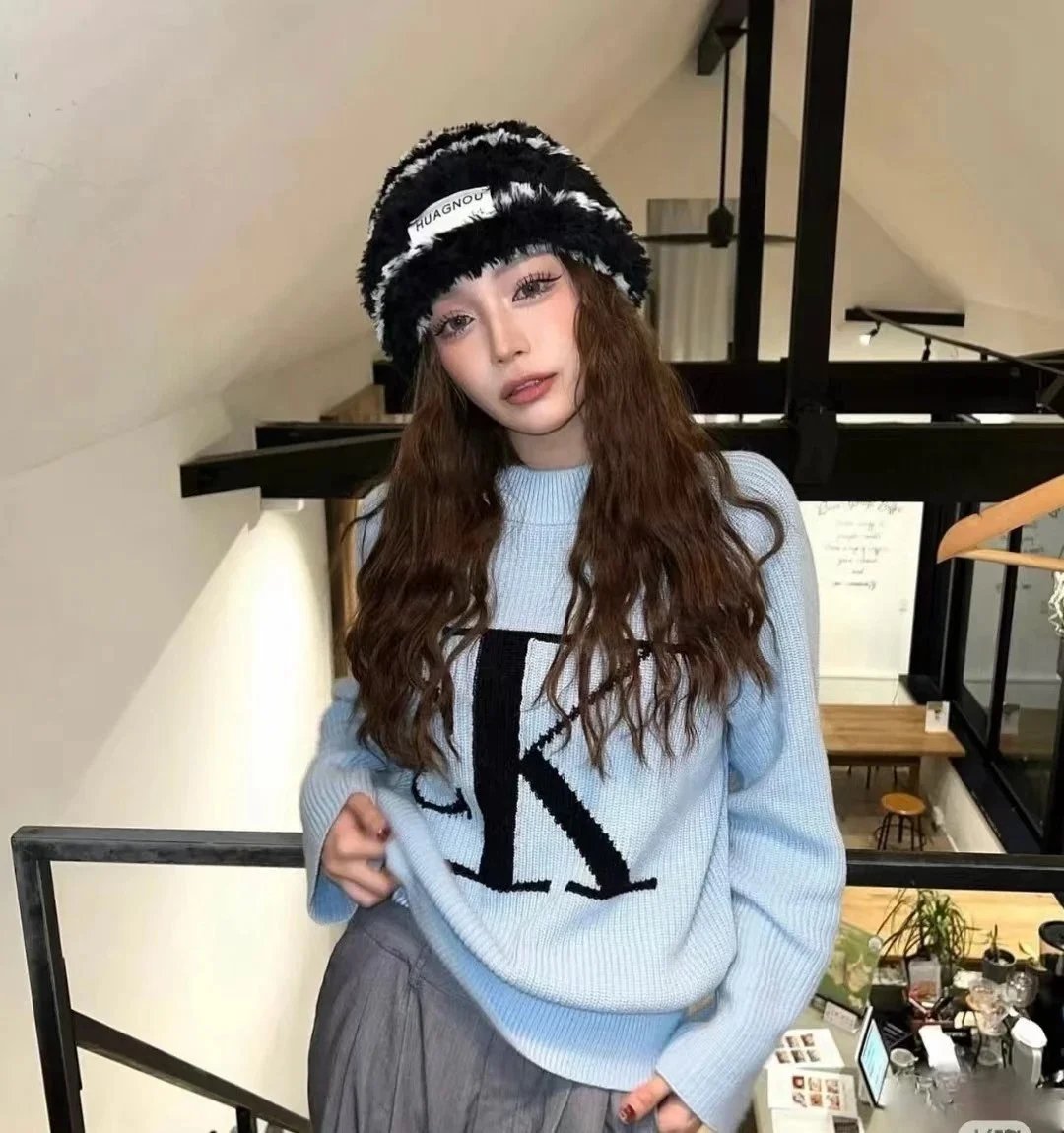 Prada Logo-Embroidered Ribbed Knit Sweater White - 4