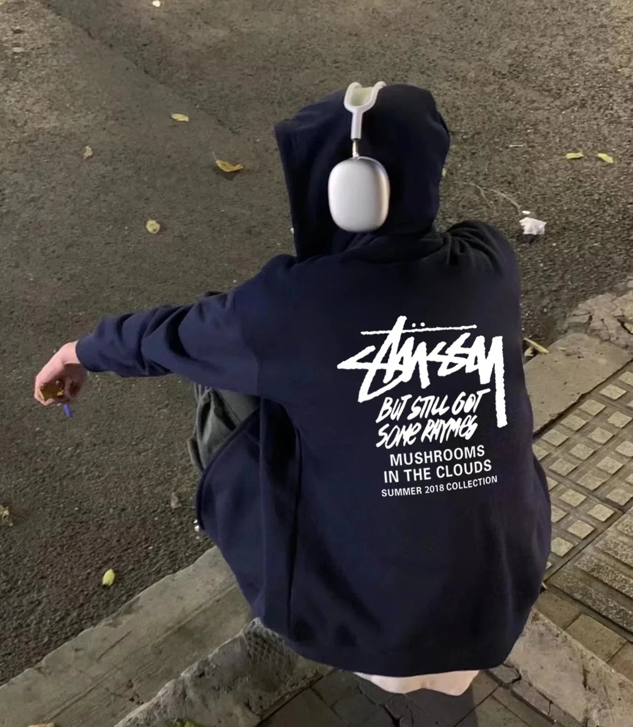 Stüssy Hoodies & Sweatshirts Logo Graphic and Crewneck image 3