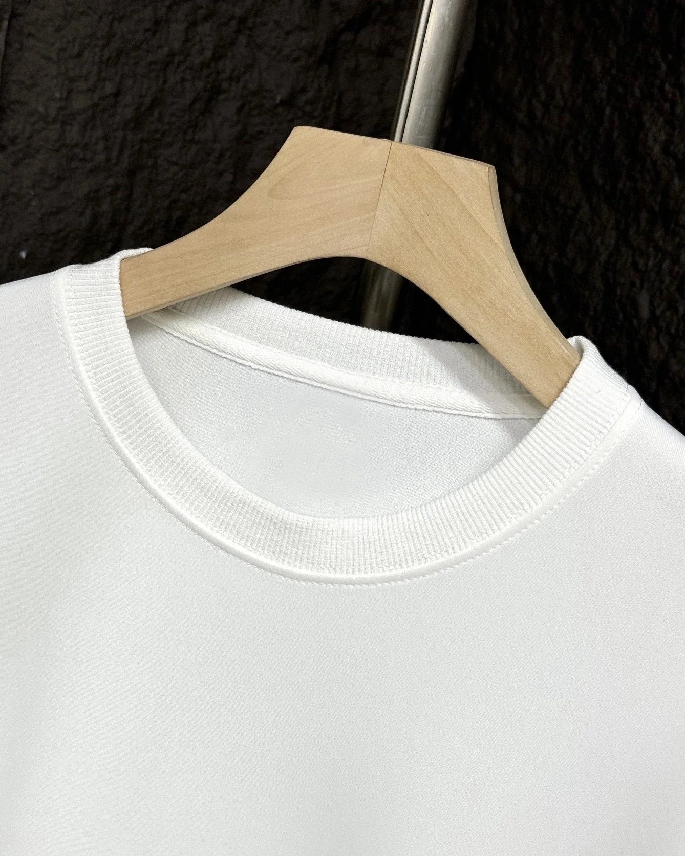 Nike Hoodies & Sweatshirts Crewneck Logo Sweatshirt image 9