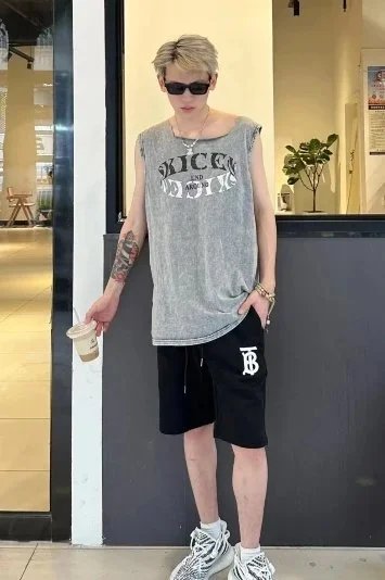 Balenciaga Shorts Drawstring Logo-Print image 4