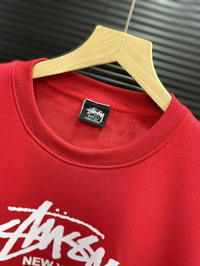Stüssy Hoodies & Sweatshirts Logo Graphic and Crewneck product detail image 8