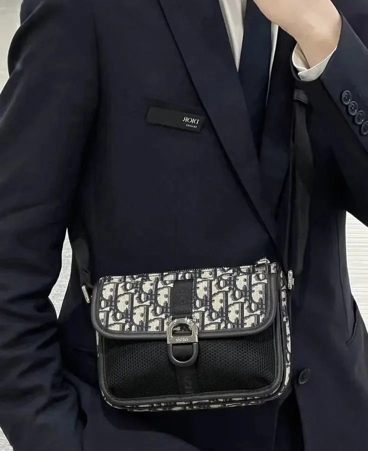 Dior Crossbody Bags Monogram Bag image 2