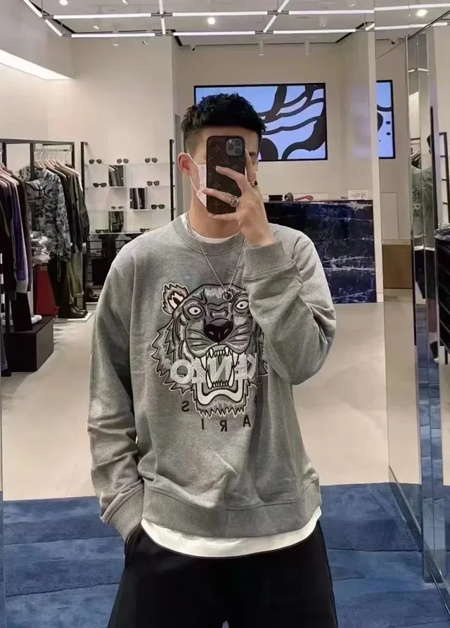 Kenzo Hoodies & Sweatshirts Tiger Logo Crewneck Sweatshirt product detail image 5