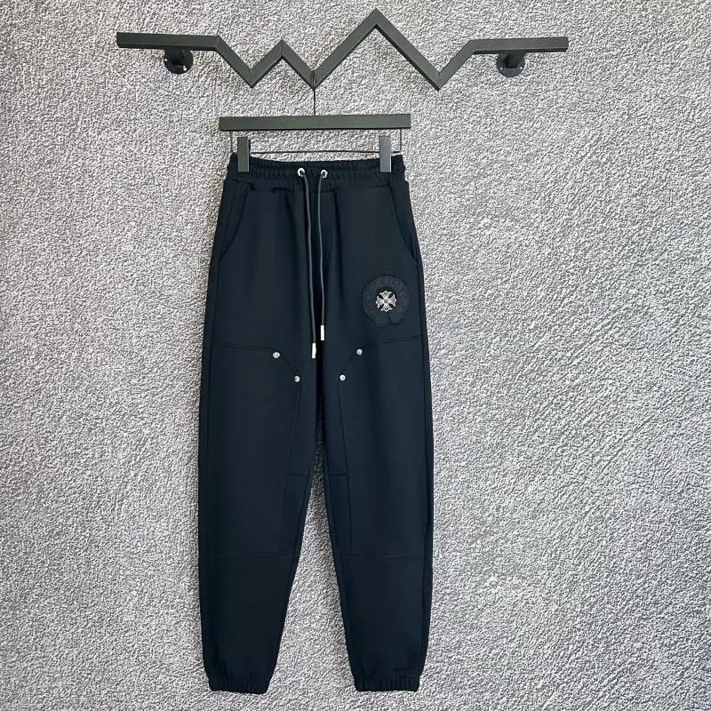 Design Embroidered Logo Sweatpants Black - 21