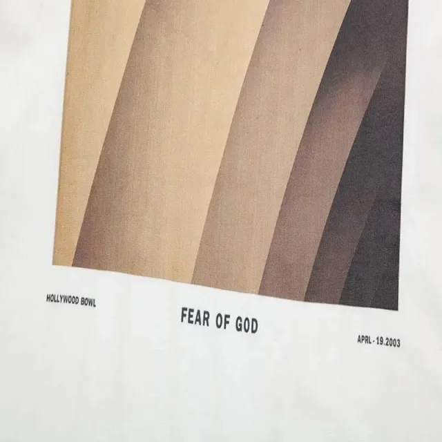 Fear of God Essentials T-Shirts Logo Long-Sleeve T-Shirt product detail image 9
