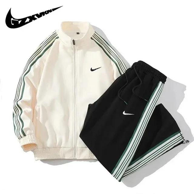 Nike Hoodies & Sweatshirts Pullover hoodie with kangaroo pocket product detail image 10