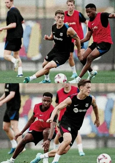 Nike Football Jerseys Training Jersey and Shorts Set product detail image 6
