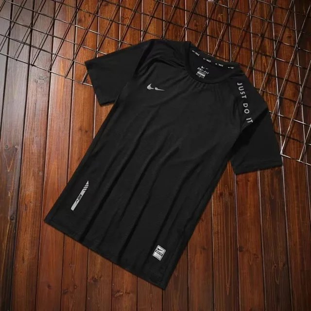 Nike T-Shirts Dri-FIT short-sleeve athletic T-shirt product detail image 4