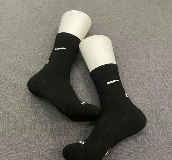 IH NOM UH NIT Socks Black - 14