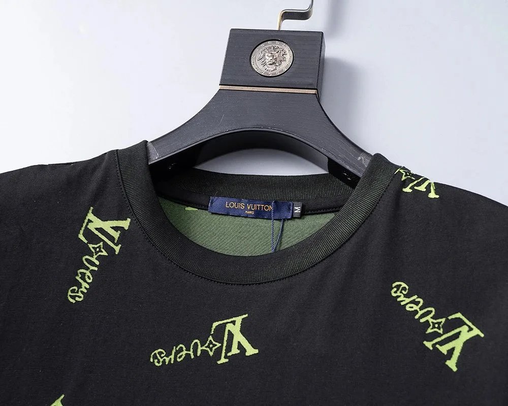 Gucci All-Over Logo Print Black T-Shirt and Shorts Set - 6