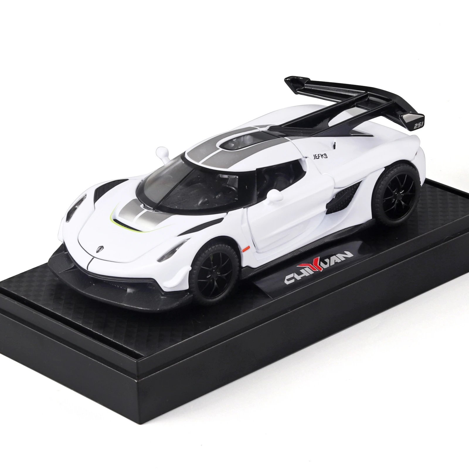 1：32 Koenigsag-Base Box-White