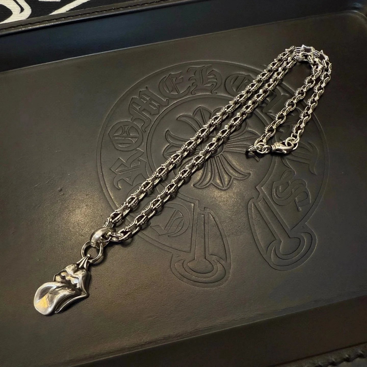 Chrome Hearts Rolling Stones Tongue Pendant Necklace Necklace