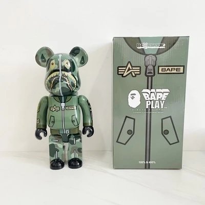 bape Green Pilot Shark 400%（28 CM）