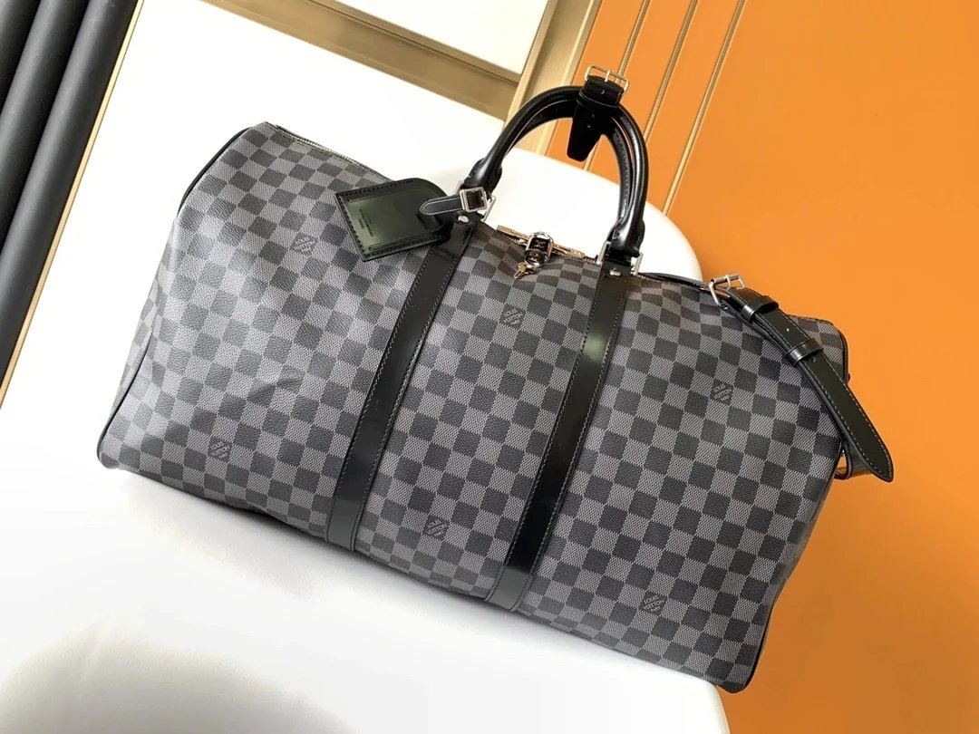 P580A-N41413-2 Grey Checked Travel Bag - MyCNBox spreadsheet - 150137