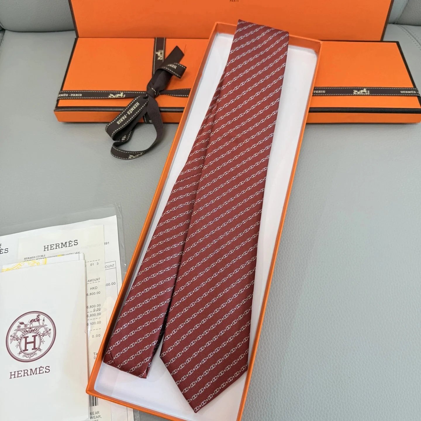 Red Diagonal-Pattern Tie P170(65-423) - Tie Spreadsheet, Tie Finds - 142515