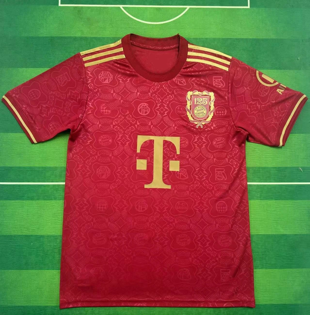 2526 Bayern Anniversary Edition SKU image