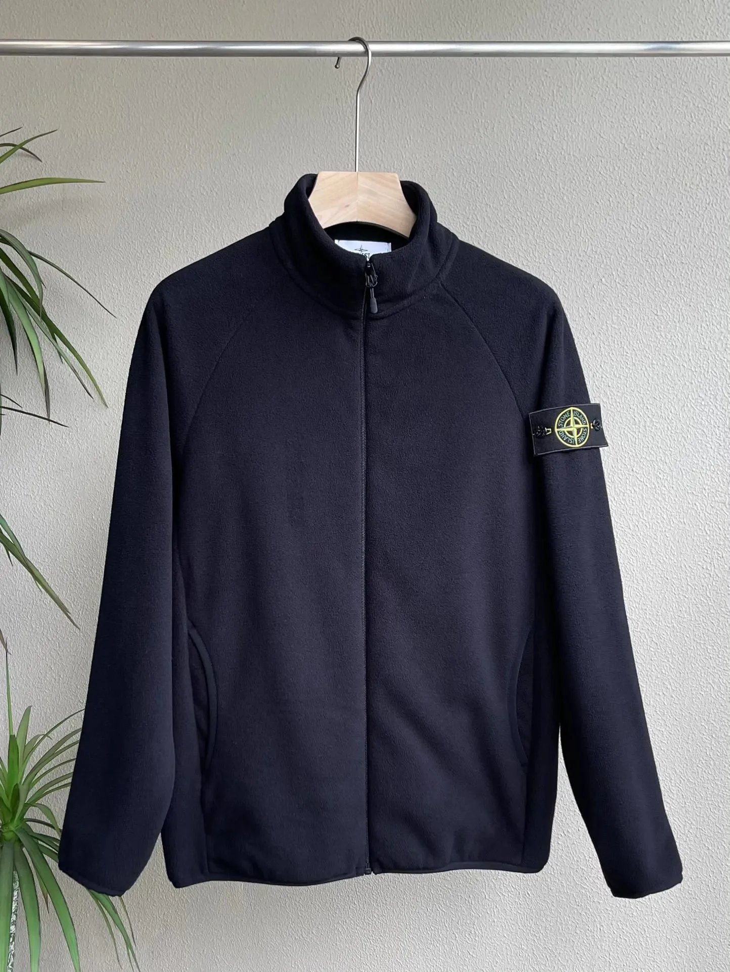 C SKU image