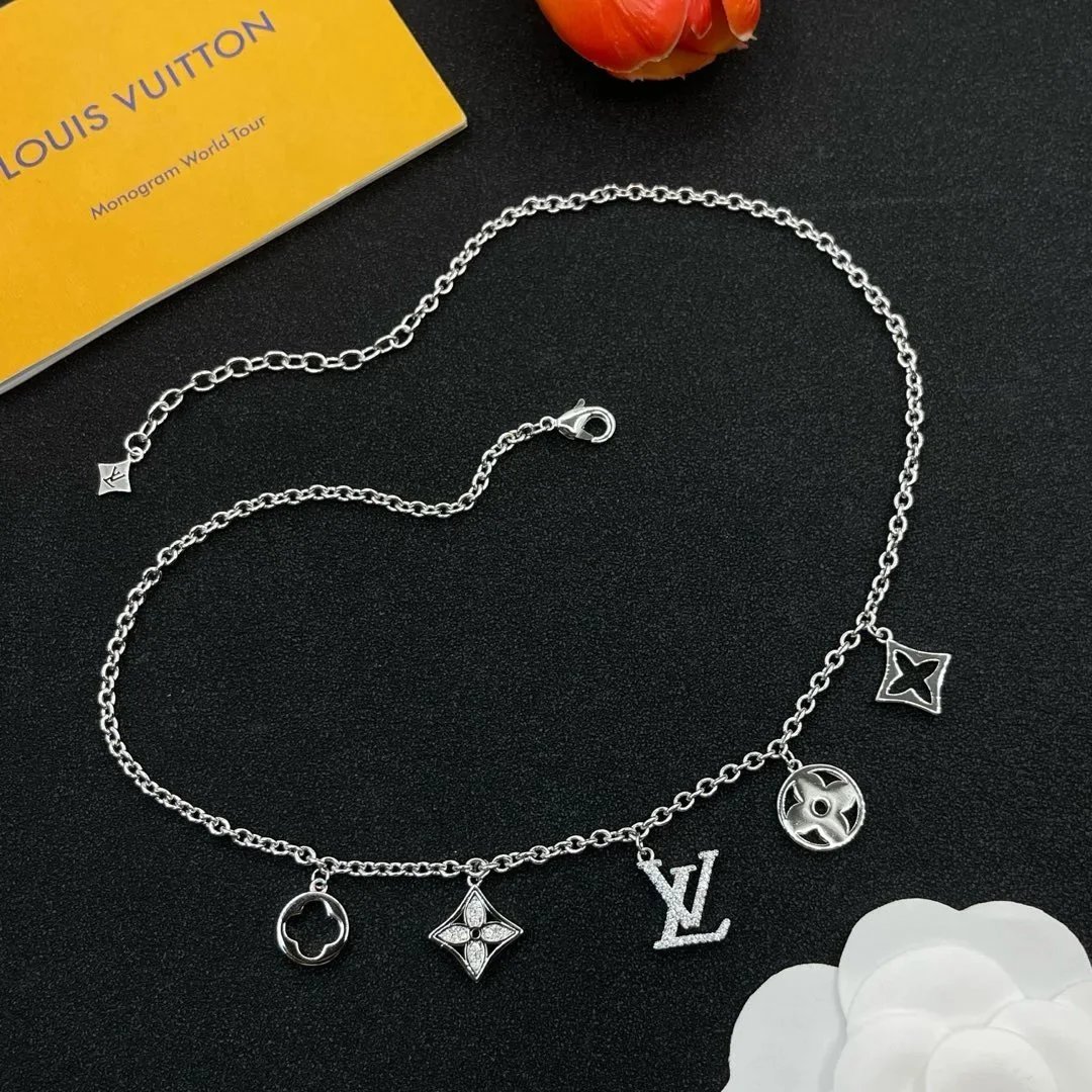 Silver-Tone Charm Necklace P110(67-75) - 142552
