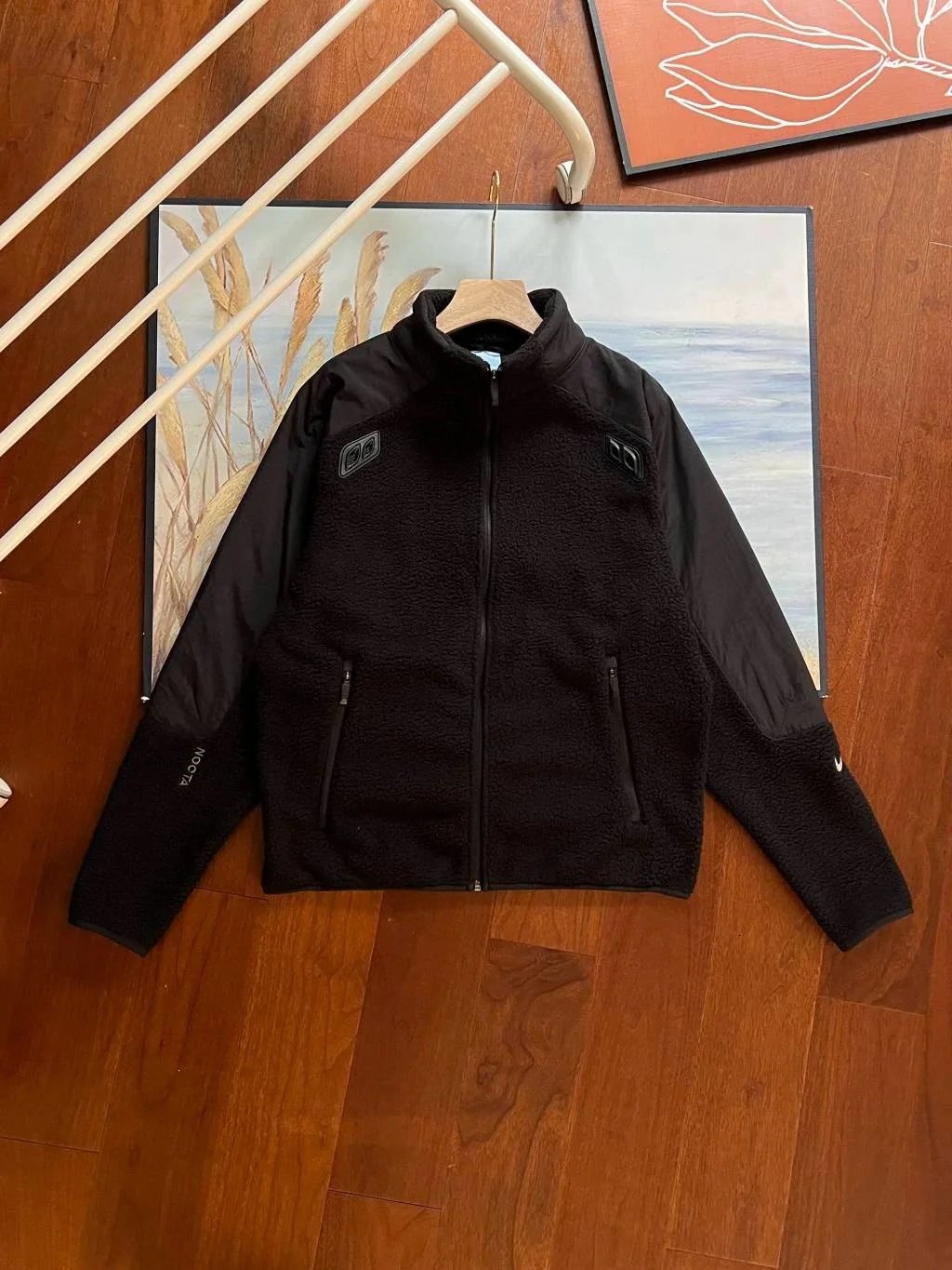 Black SKU image