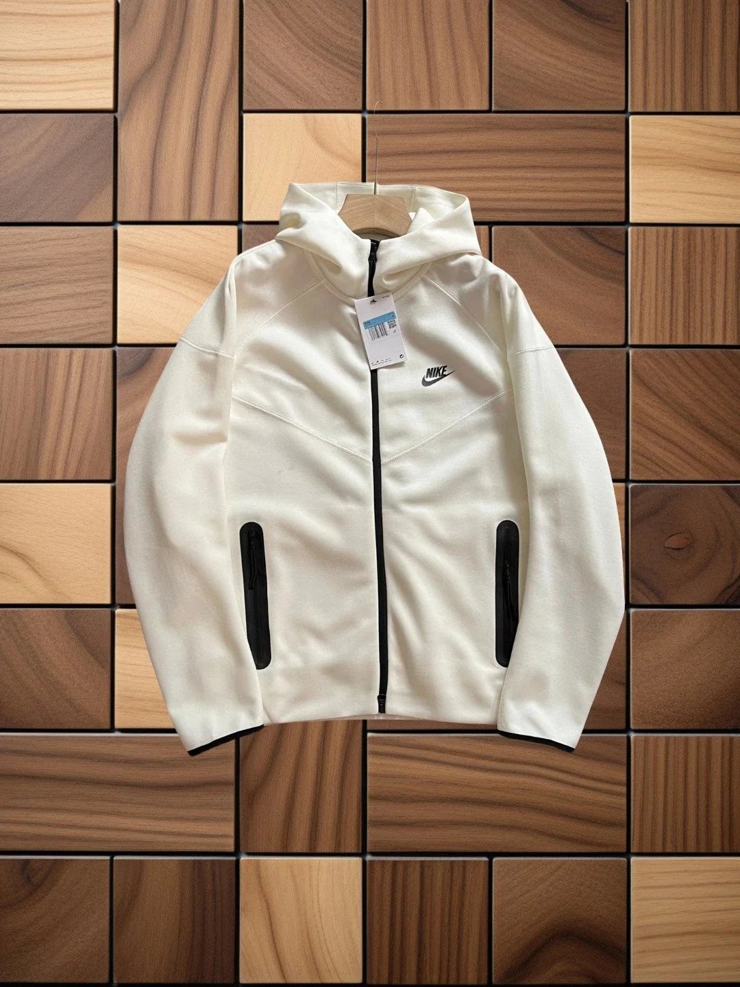 1 SKU image