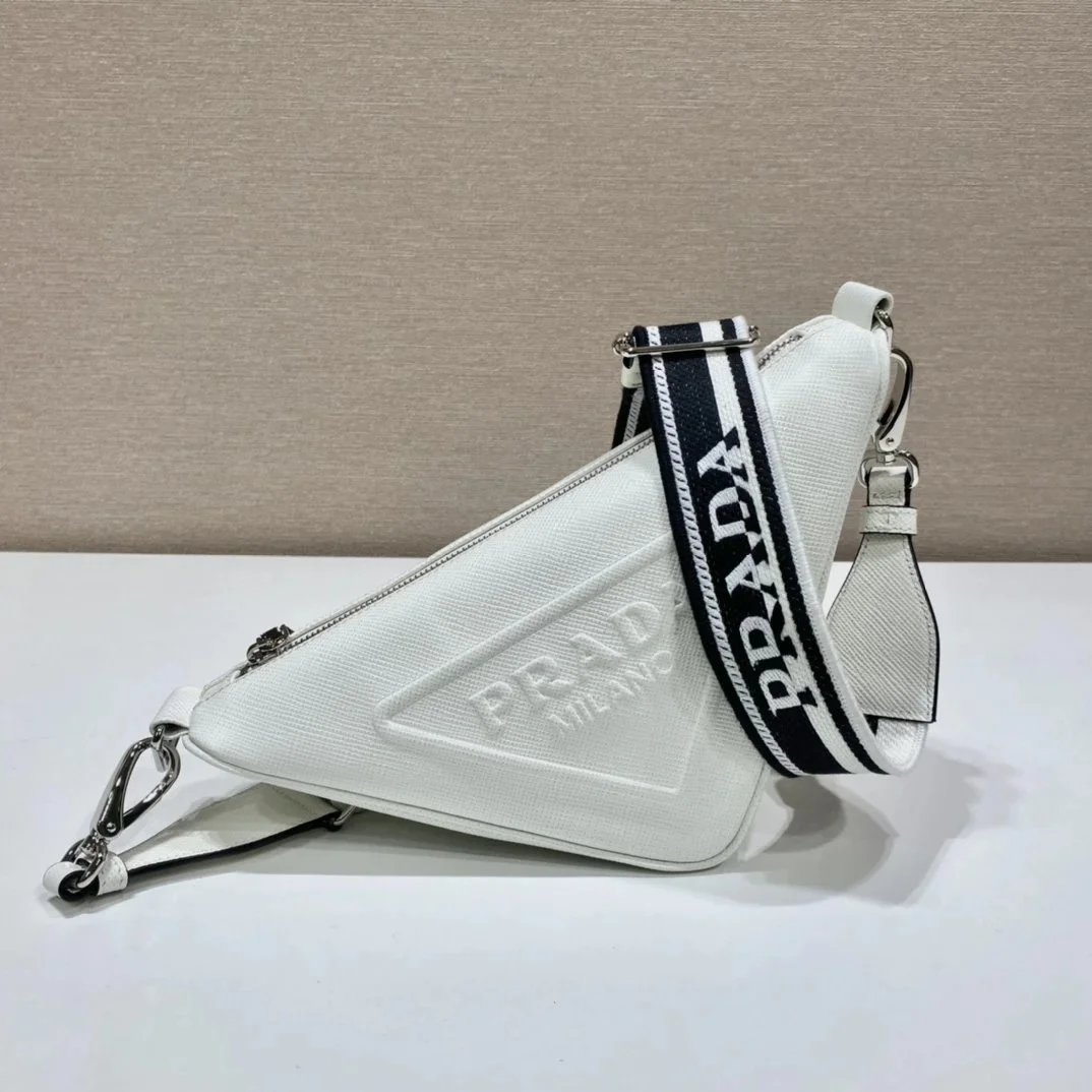 White Triangle Shoulder Bag P700A(2VH155-5) - Bag Spreadsheet, Bag List, Bag Picks, Bag Finds, Accessory Finds - 142412