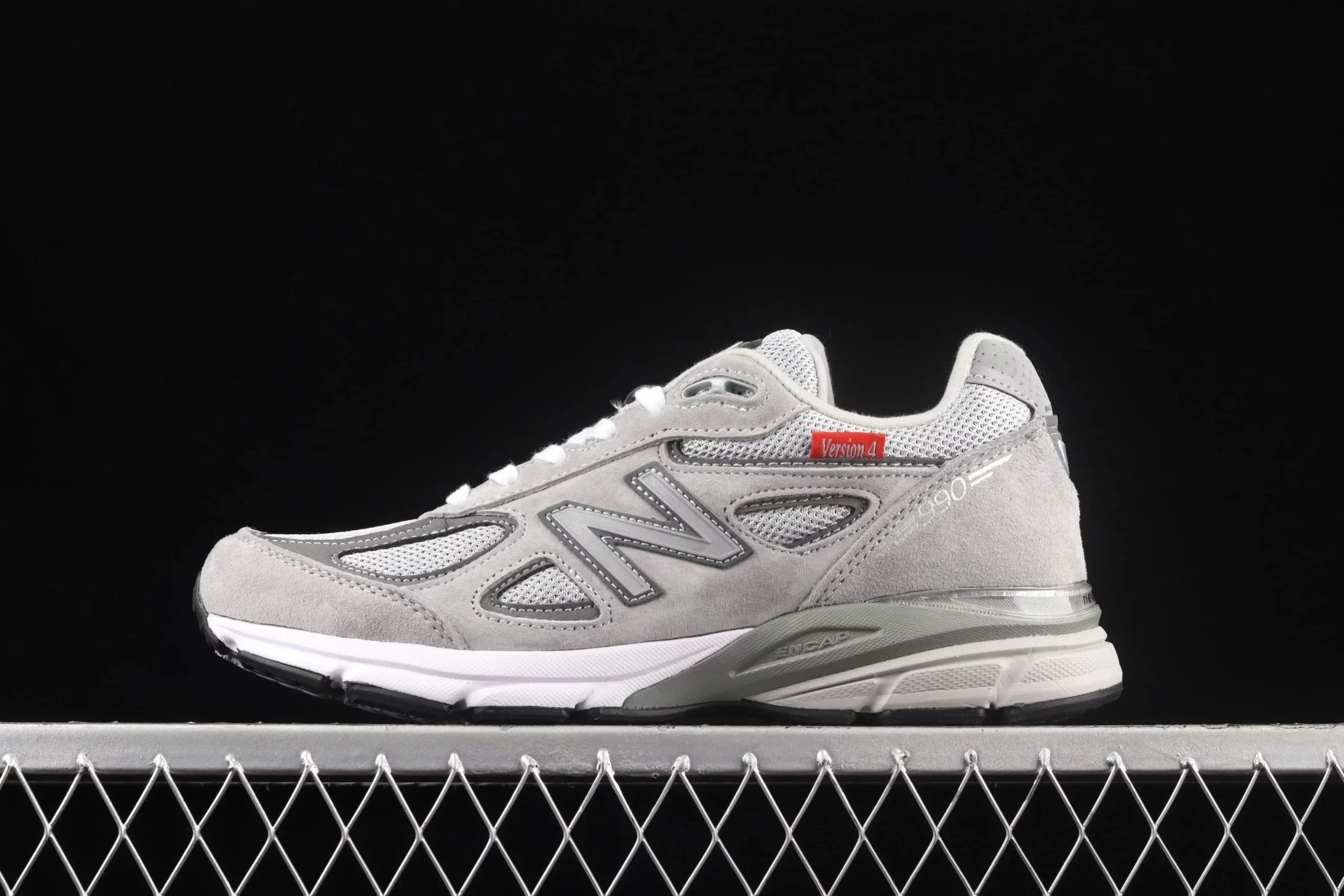New Balance M990VS3 Grey Red Label