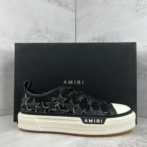 Amiri Star-Embellished Low Top Sneakers Black / White - 1