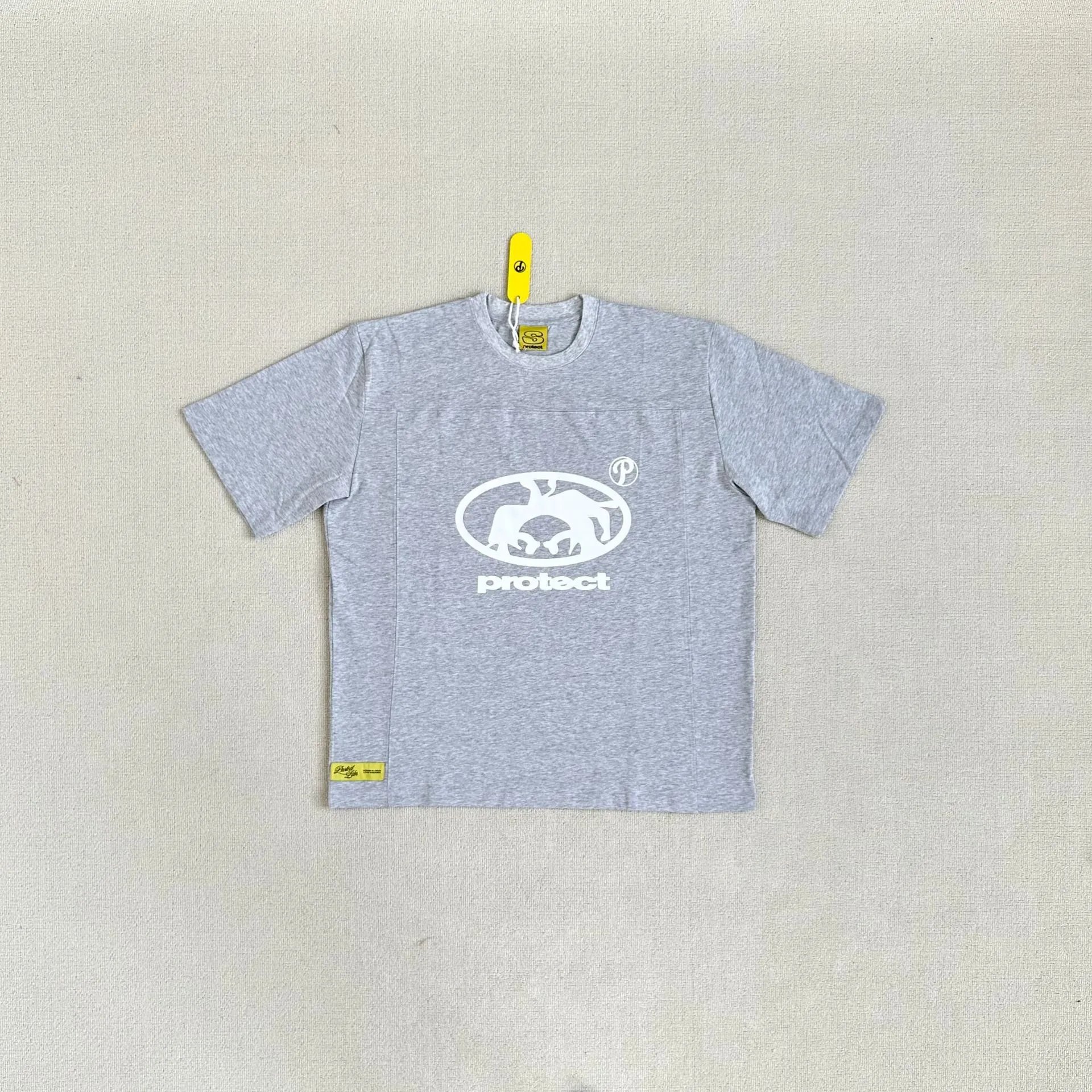 R03/Grey