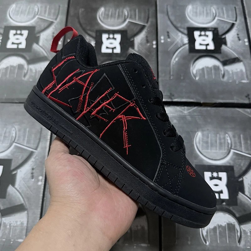 DC Manteca 4 Low Slayer Black Red ADYS100823