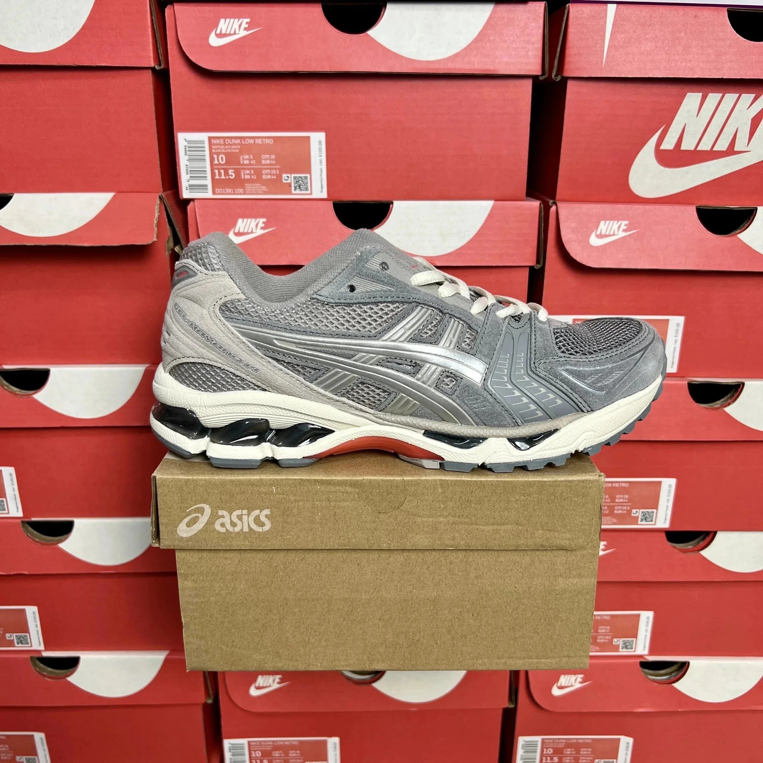 ASICS ASICS Gel-Kayano 14 Sneakers in Cement Grey Grey