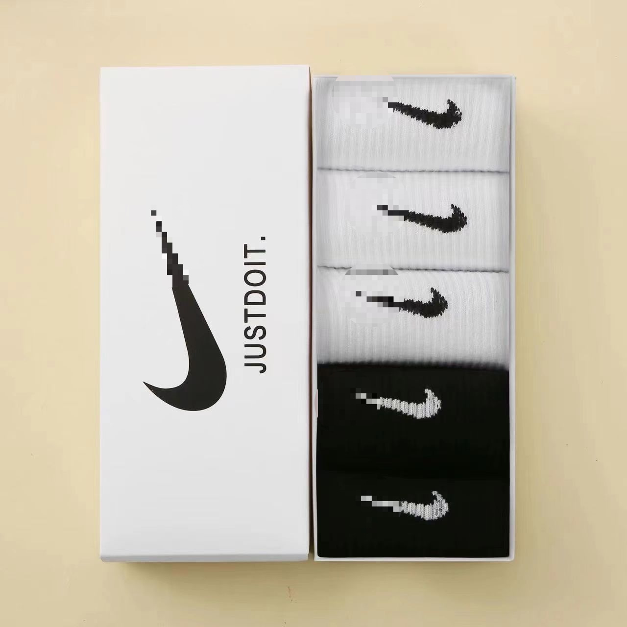 5 pairs [White+White+White+Black+Black]