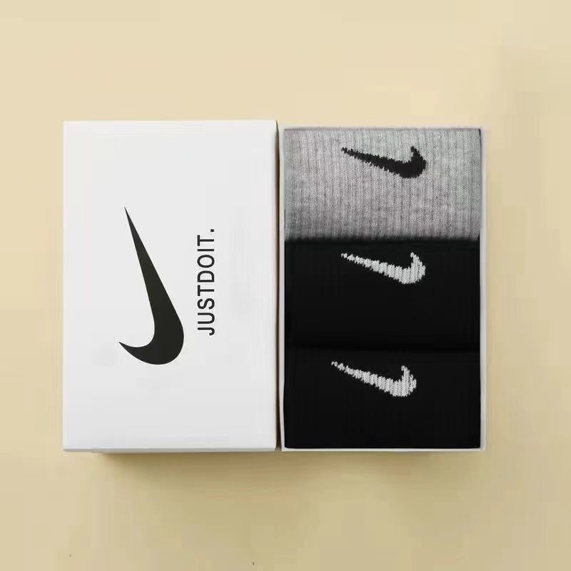 3 pairs [Black+Black+Grey]