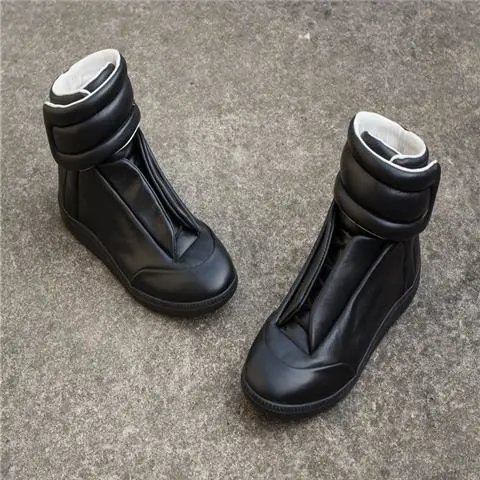 Sports Shoes photo 2