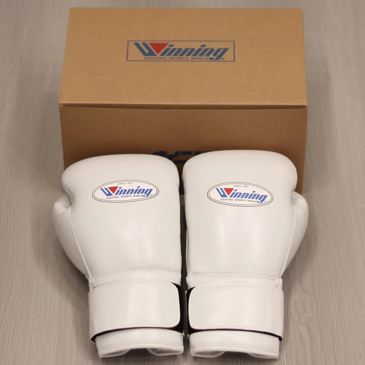 White (Velcro)