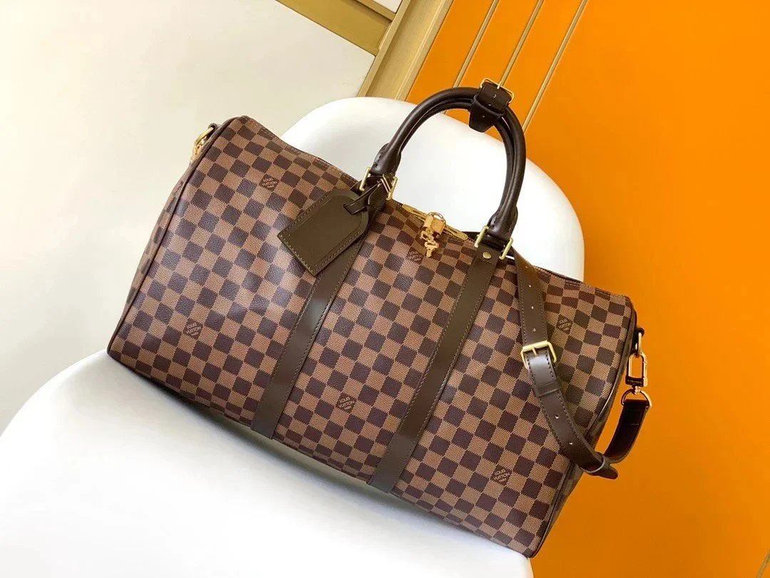 L Travel Bag, No Returns or Exchanges for Non-Quality Issues