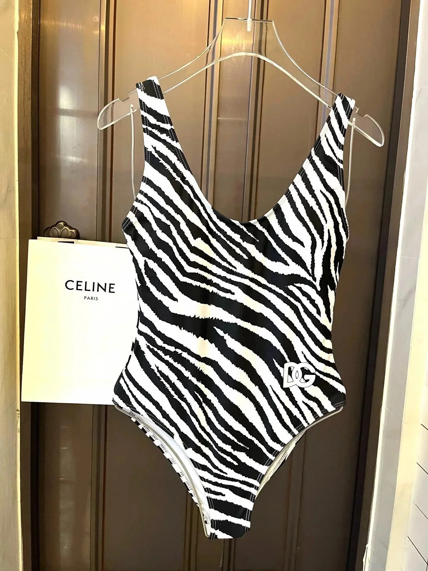 CELINE 