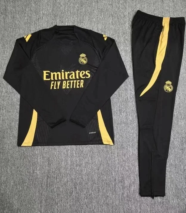  Training clothes