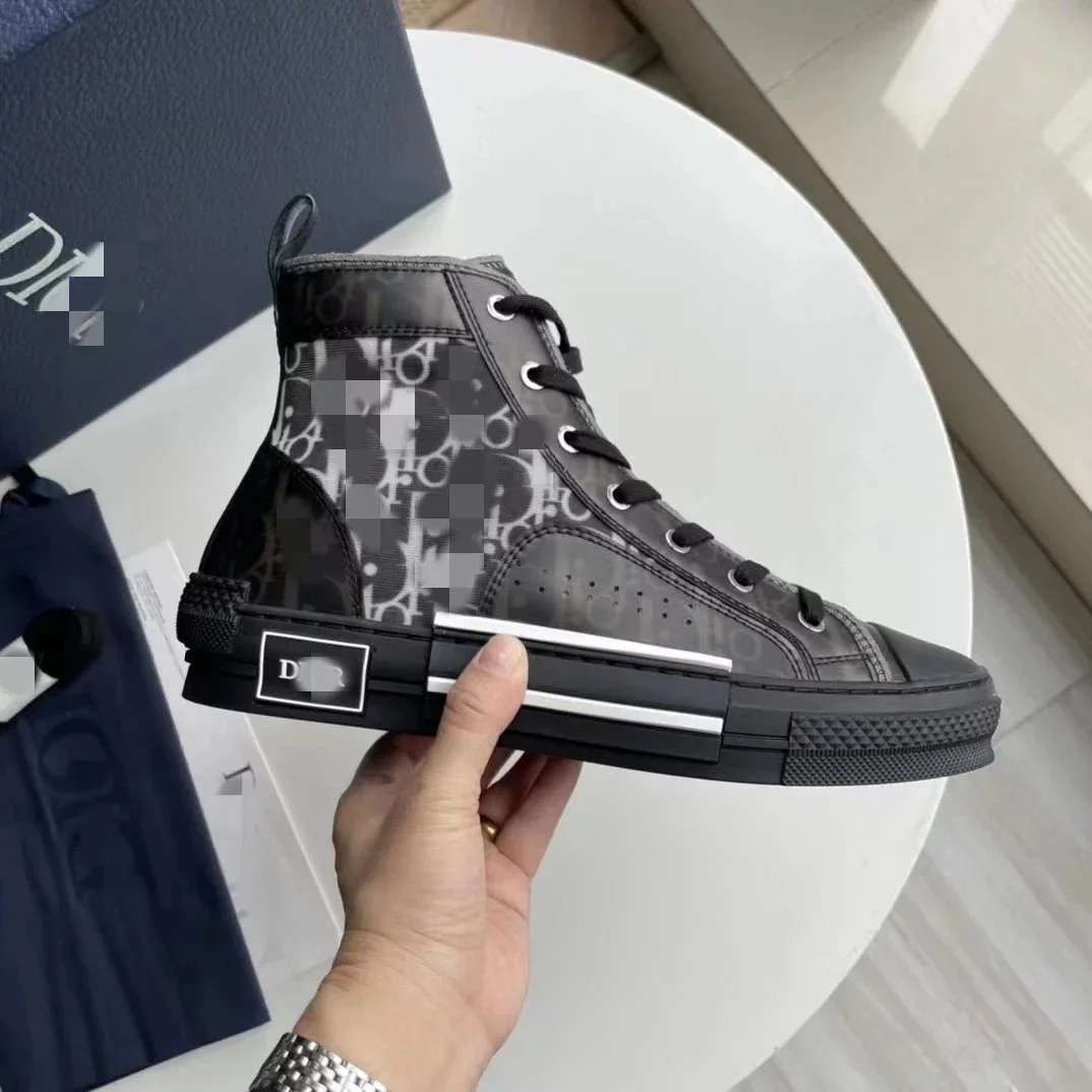 Dior B23