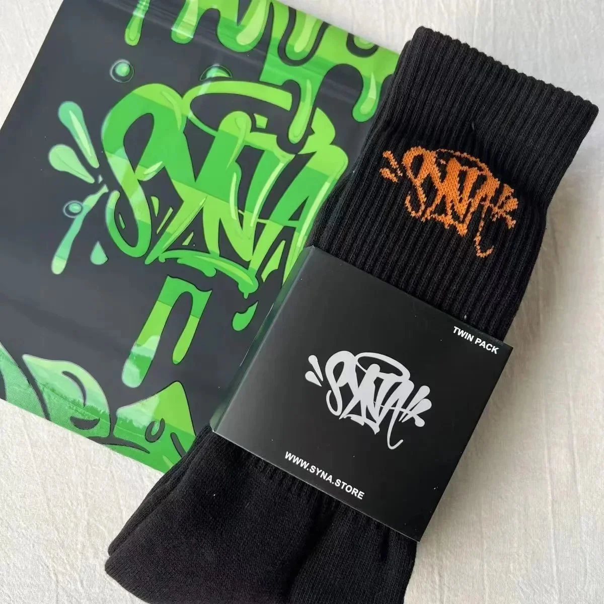 SYNA Black Socks
