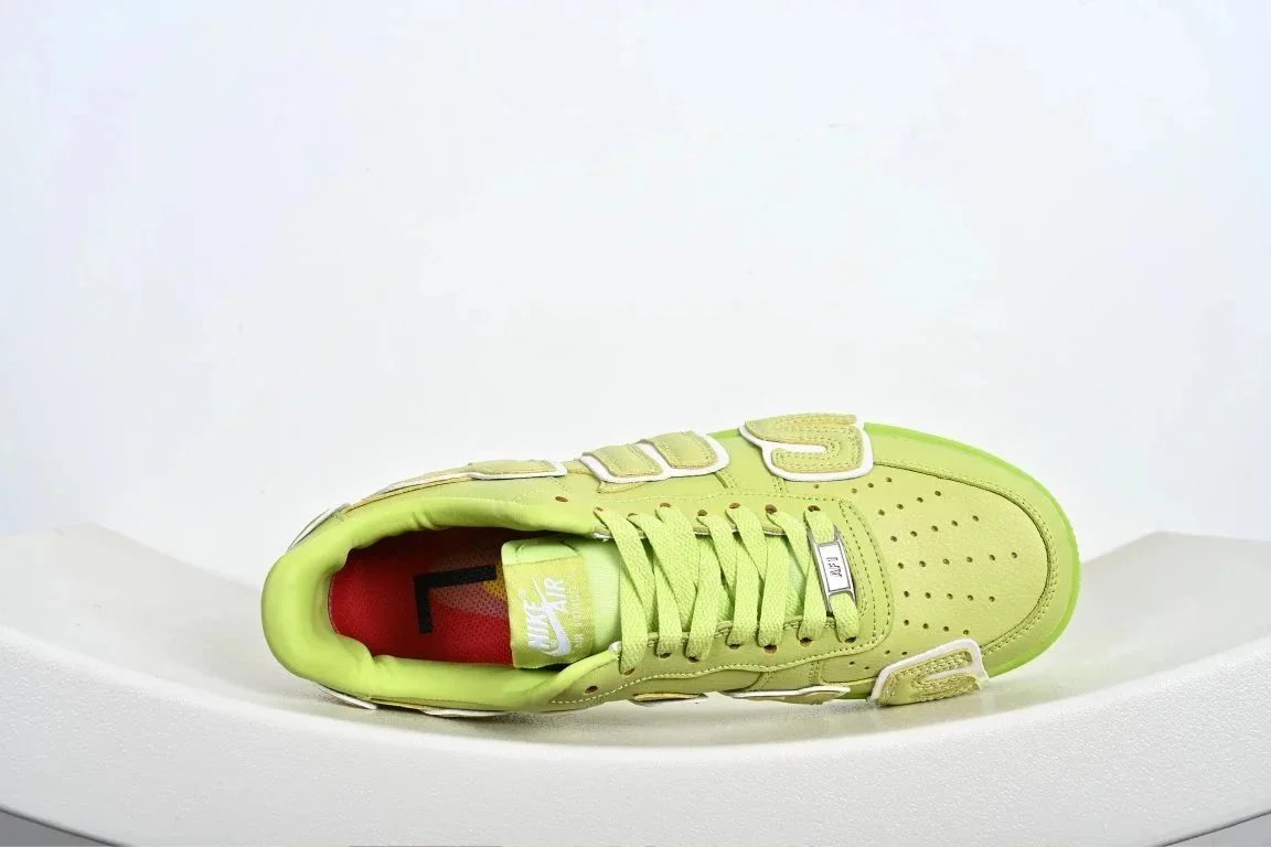 Nike x Supreme Air Force 1 Low Sneakers — Lime product photo 4