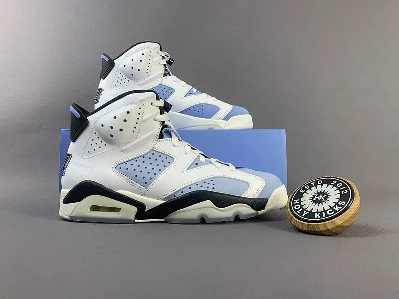 Jordan Air Jordan 6 Retro Sneakers product photo 3